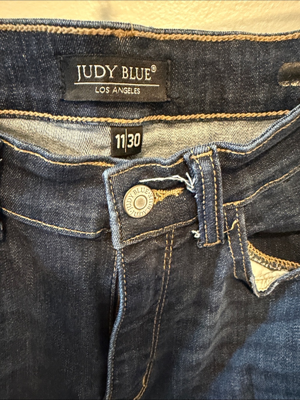 Judy Blue Flare Jeans in Dark Indigo